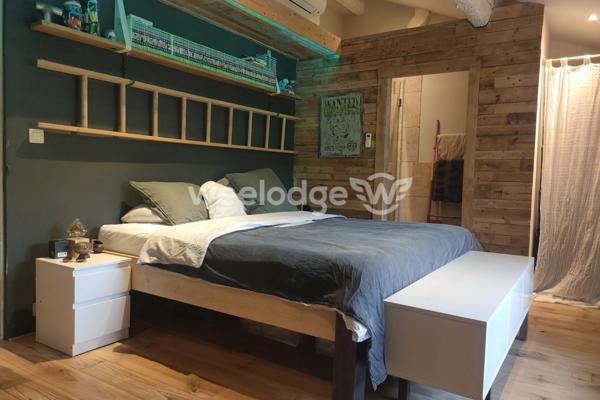 Maison à vendre 7 pièces de 354 m² à Saint-Rémy-de-Provence