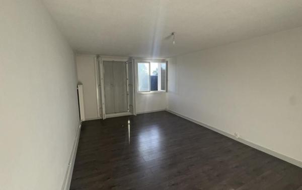 Vente Immeuble De rapport Saint-amand-montrond   