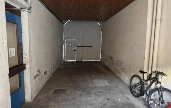 Vente Immeuble De rapport Saint-amand-montrond   