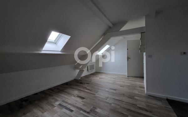 Appartement à louer    1 pièce • 22 m2 Laigneville