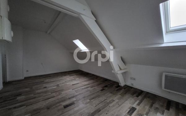 Appartement à louer    1 pièce • 22 m2 Laigneville