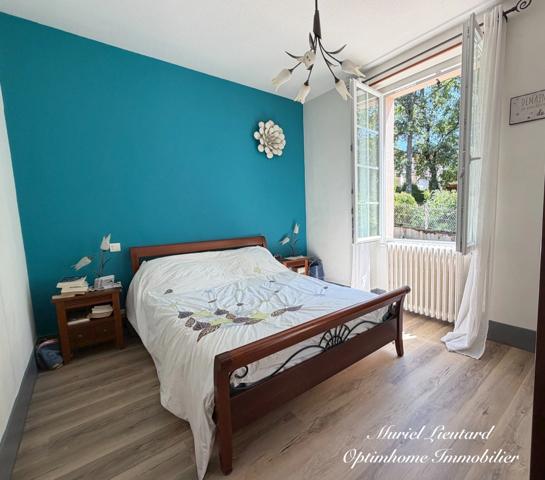 PROPRIETE DE CARACTERE 6 PIECES 137 M2