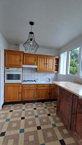 Maison de ville à vendre à Le Mans dans la Sarthe (72000), ref : FLA 270   
Hopital