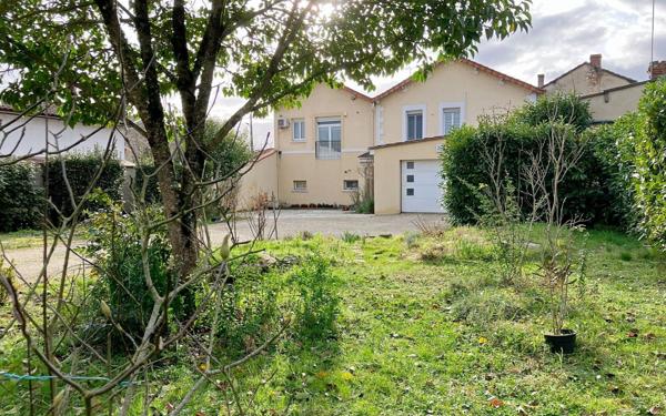 Maison à vendre    4 pièces •  Gond-Pontouvre