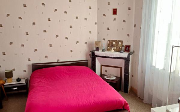 Maison à vendre    4 pièces •  Gond-Pontouvre