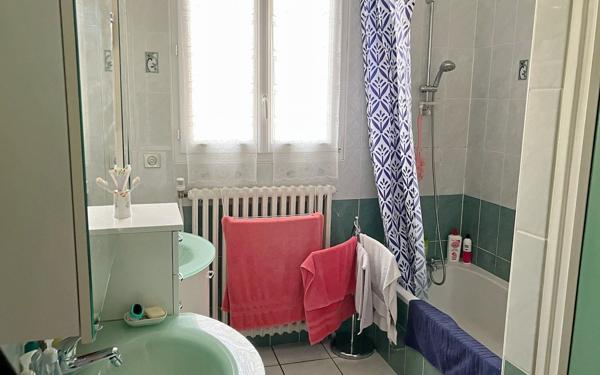 Maison à vendre    4 pièces •  Gond-Pontouvre