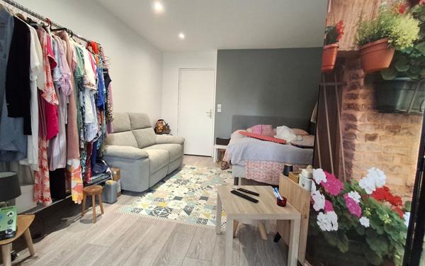Appartement à louer    1 pièce • 30,30 m2 Noiseau