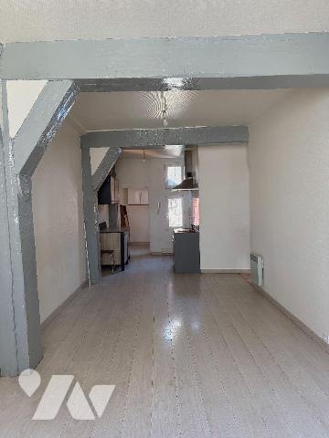 Duplex 3 Pièces ? 76 m² en Plein C?ur de Troyes

Idéalement situé à deux pas de la rue Emile ...