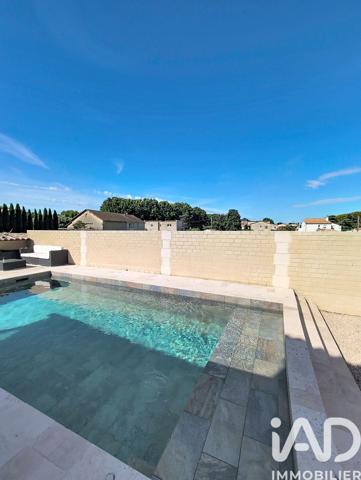 Maison à vendre 5 pièces 117 m² Aimargues