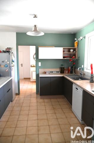 Maison à vendre 5 pièces 117 m² Aimargues