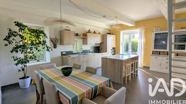 Maison à vendre 8 pièces 305 m² Sauzet