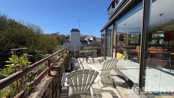 Maison de 206 m² à Saint-Goustan avec maisonnette d'invités attenante