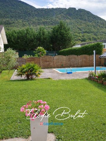 Maison familiale avec piscine, jacuzzi, dépendance de 70 m² et vaste sous-sol