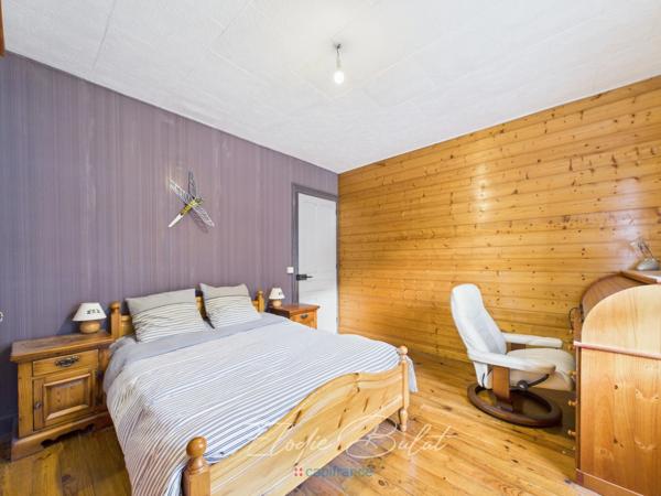 Maison familiale avec piscine, jacuzzi, dépendance de 70 m² et vaste sous-sol