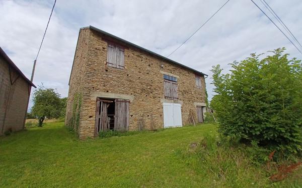 Maison à vendre    4 pièces •  Azerables