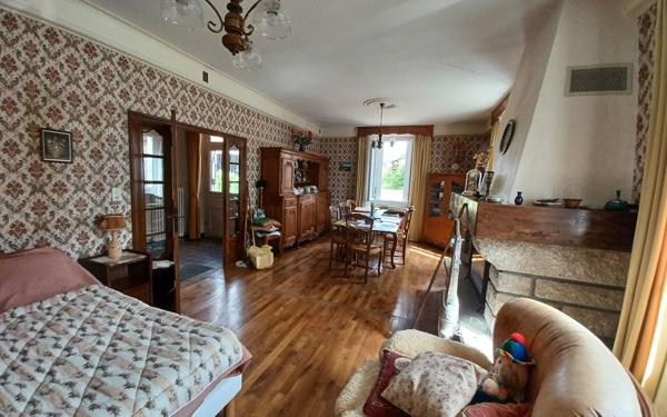 Maison à vendre    4 pièces •  Azerables