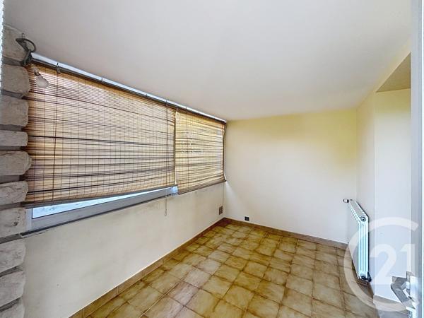 Maison à vendre  6 pièces - 142 m 2   SOYAUX  - 16