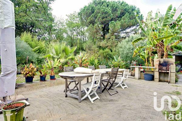 Maison à vendre 11 pièces 357 m² Soussans