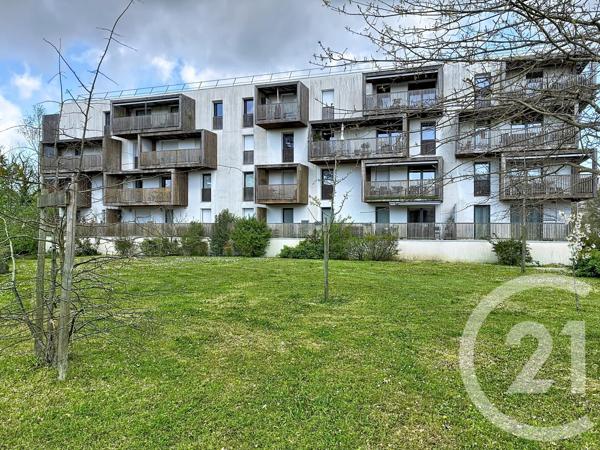 Appartement F3 à vendre  3 pièces - 66 m 2   GRADIGNAN  - 33