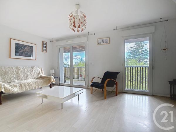 Appartement F3 à vendre  3 pièces - 66 m 2   GRADIGNAN  - 33