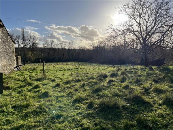 Terrain à vendre |  Cours-de-Pile |  6846 m²