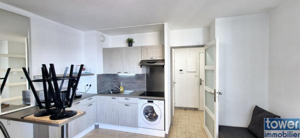 Appartement
                                                                                                                                                                                                                                                                                                                        2 pièce(s)                                                                                                                                                                                                          1 chambre(s)                                                                                                                                                                                                          32  m²
