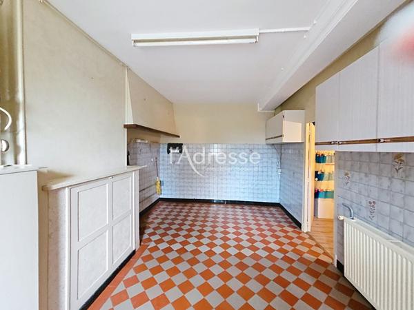 À Vendre - Maison avec fort potentiel sur 1 545 m² de terrain - Fontaine-Fourches (77)