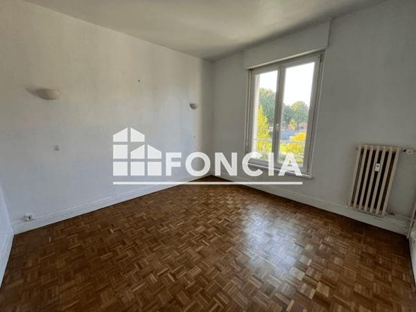 Location Appartement 3 pièces 62.3 m² - SQUARE DARLINGTON Amiens 80000