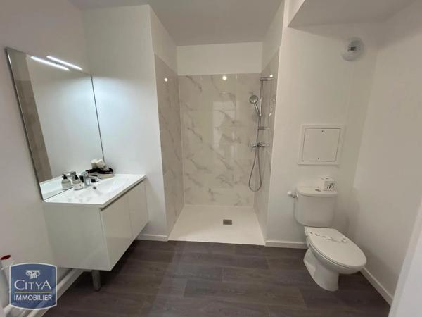 Appartement à louer 2 pièces 41.2m² Creil (60100)