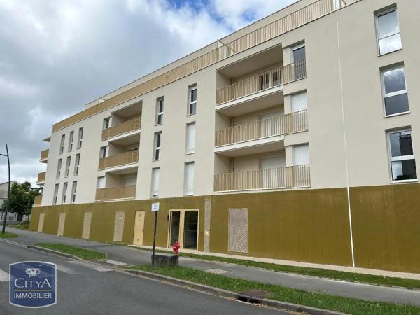 Appartement à louer 2 pièces 41.2m² Creil (60100)