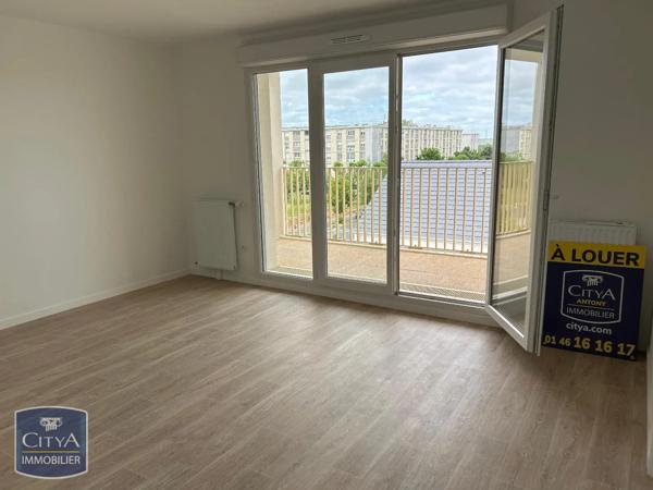 Appartement à louer 2 pièces 41.2m² Creil (60100)