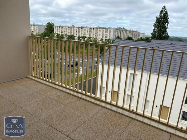 Appartement à louer 2 pièces 41.2m² Creil (60100)