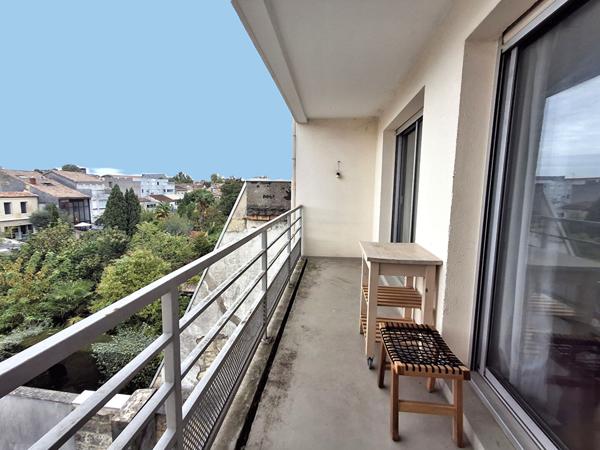 Location appartement Bordeaux : 1 249 € - AJP Immobilier Le Bouscat