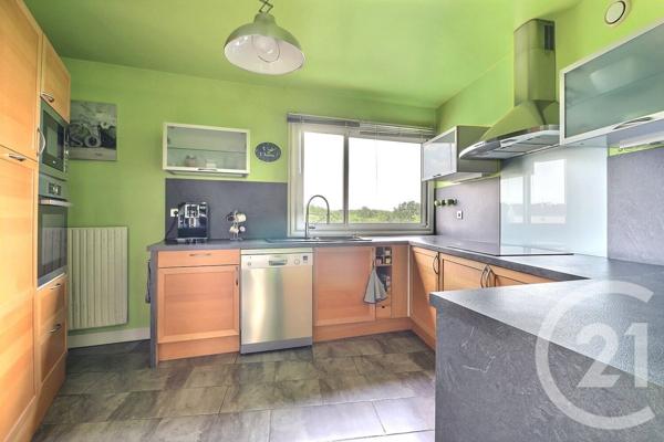 Appartement F5 à vendre  5 pièces - 95,78 m2 TREMBLAY EN FRANCE - 93