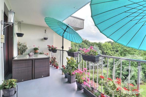 Appartement F5 à vendre  5 pièces - 95,78 m2 TREMBLAY EN FRANCE - 93