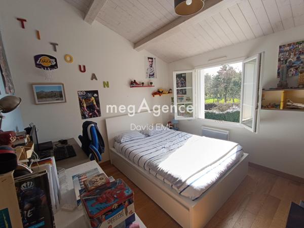 Maison à Aizenay, 85190 - 6 pièces 147m²
