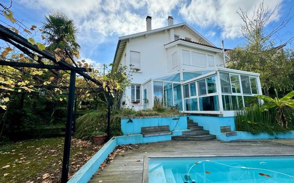 Maison à vendre    5 pièces •  Toulouse