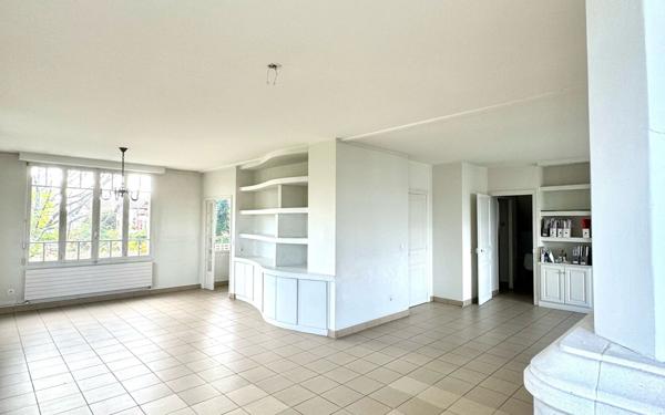 Maison à vendre    5 pièces •  Toulouse