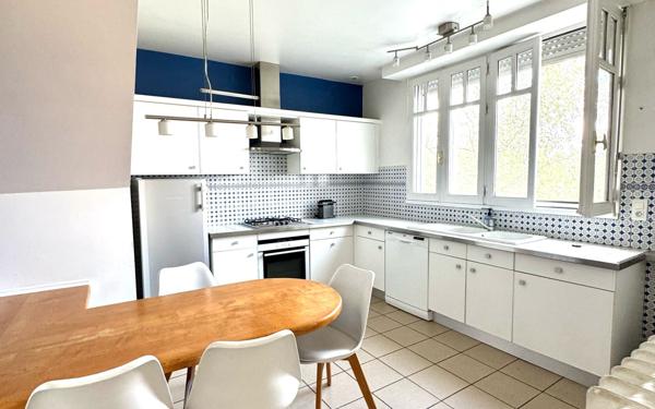 Maison à vendre    5 pièces •  Toulouse