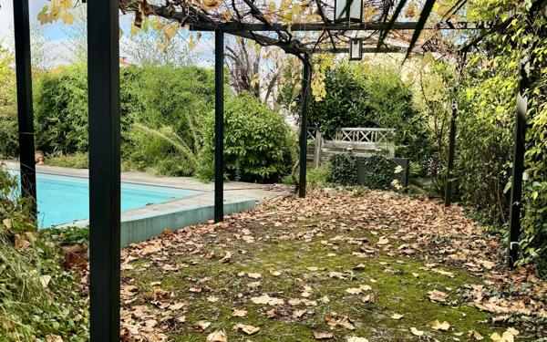 Maison à vendre    5 pièces •  Toulouse