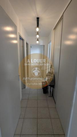 Location Appartement 3 pièces 61 m2 à Manom