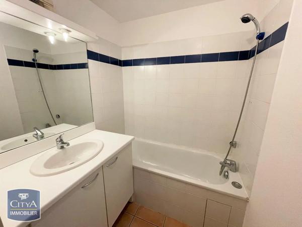 Appartement à louer 2 pièces 35.61m² Avignon (84000)