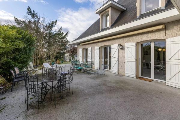 Vente Maison 7 pièces 260 m2 à Les Avenières Veyrins-Thuellin