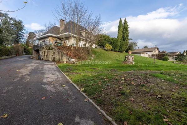 Vente Maison 7 pièces 260 m2 à Les Avenières Veyrins-Thuellin