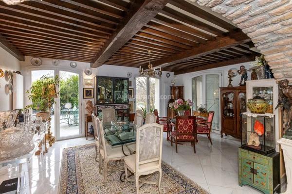 Vente Maison 7 pièces 260 m2 à Les Avenières Veyrins-Thuellin