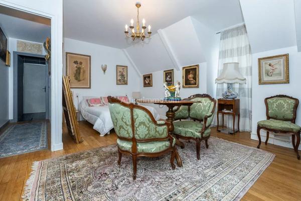 Vente Maison 7 pièces 260 m2 à Les Avenières Veyrins-Thuellin