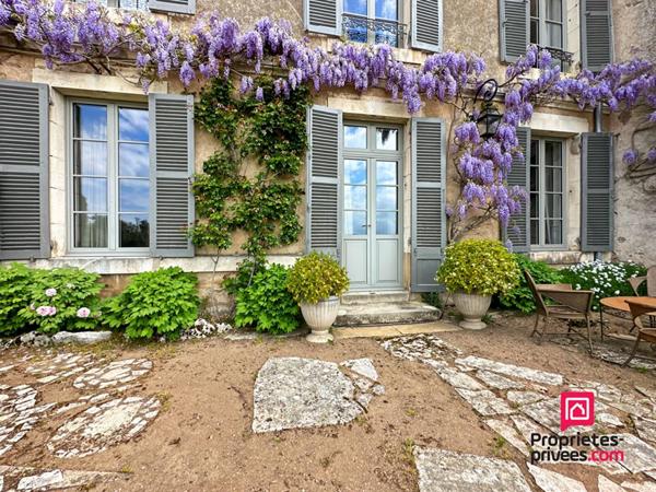 Magnifique propriété en plein centre-ville d'Avallon