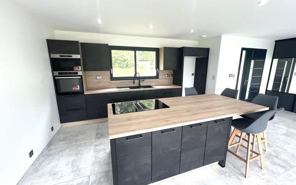 Maison à louer    4 pièces •  Aureil