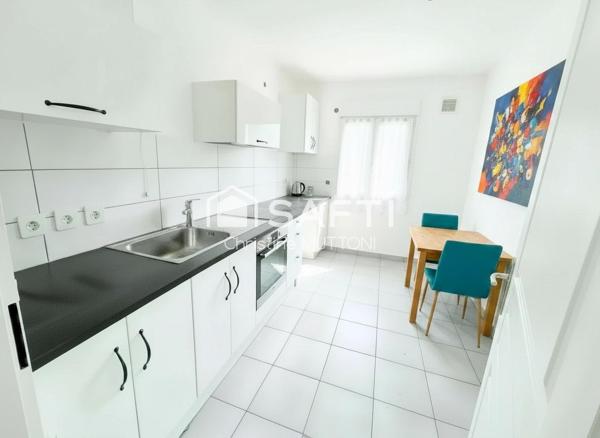 Rumilly T3 de 72 m2  refait à NEUF ! Avec terrasse, cave, garage, et place de parking privative !