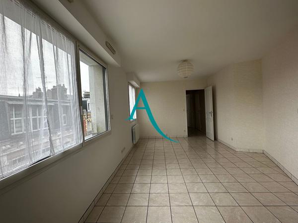 L'ADRESSE VOUS PROPOSE CE T2 DANS LA RESIDENCE TAMYRIS